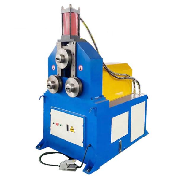 Machine à cintrer les tubes à 3 rouleaux