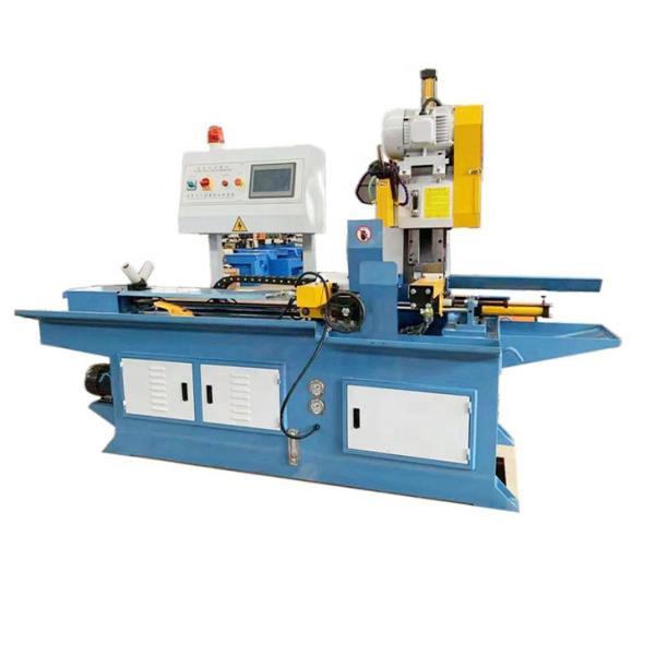 Machine de découpe de tuyaux automatique